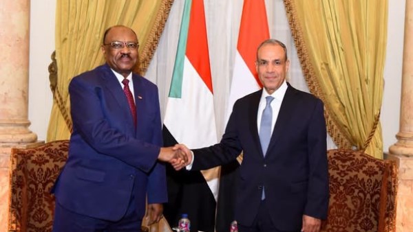 وزير الخارجية 
