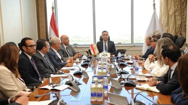 وزير التموين