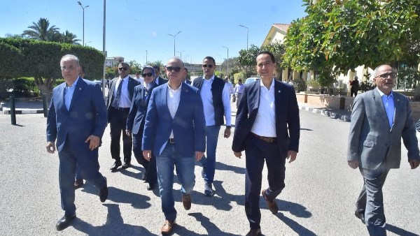 وزير الاستثمار 