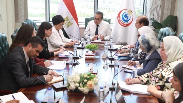  وزير الصحة