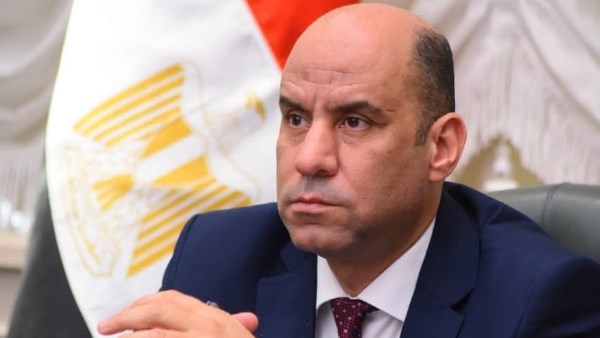 وزير العمل
