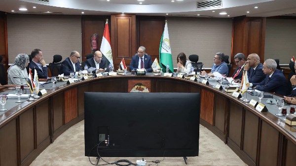 محافظ الجيزة 