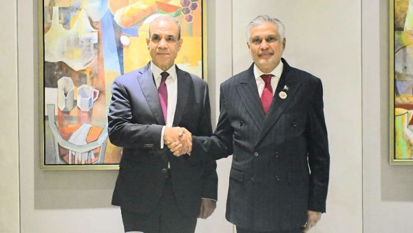 وزير الخارجية