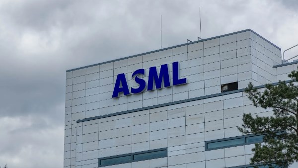 ASML’s stock