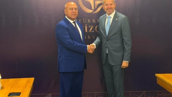  كامل الوزير
