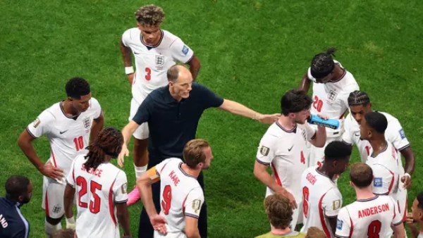 إنجلترا تضرب موعدًا مع المكسيك في ثمن نهائي كأس العالم 2026
