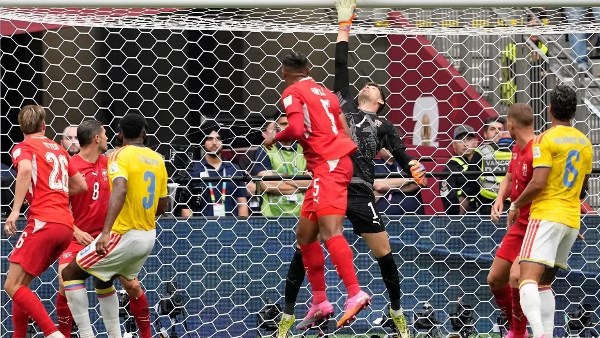 سويسرا تعبر كولومبيا وتواجه الأرجنتين في الدور المقبل من كأس العالم 2026