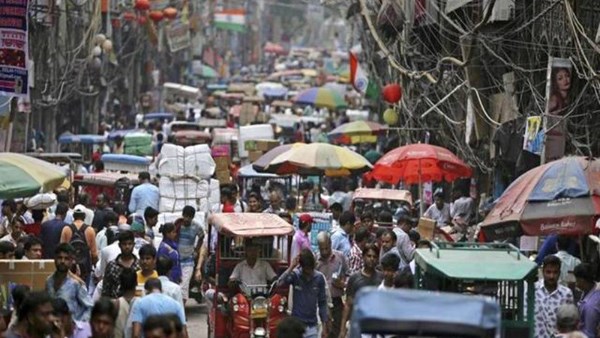 ارتفاع أسعار الوقود يدفع التضخم الهندي إلى 4.38% في يونيو