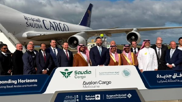"السعودية للشحن" تدشن خطًا مباشرًا بين الرياض وملبورن لتعزيز التجارة مع أستراليا