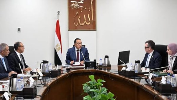 الحكومة تطلق منظومة إلكترونية لمتابعة التمويلات التنموية