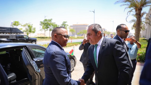 رئيس مدغشقر يطلع على مشروعات العاصمة الإدارية ويؤكد الاستفادة من الخبرات المصرية