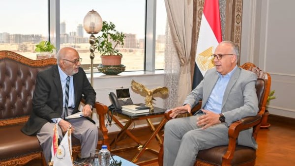 وزير الري