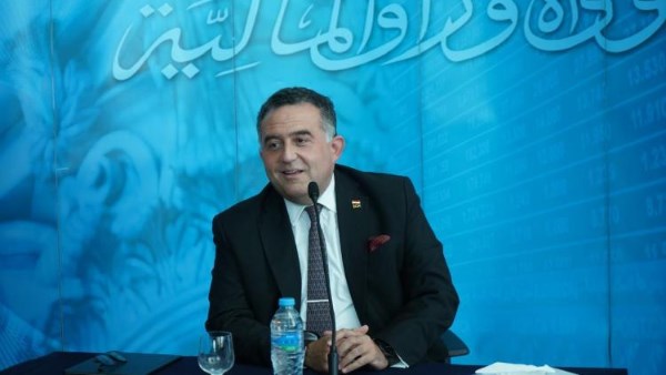 رئيس البورصة المصرية
