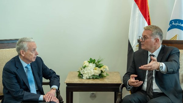 وزير البترول
