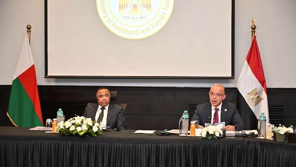 وزير الاستثمار ورئيس مدغشقر