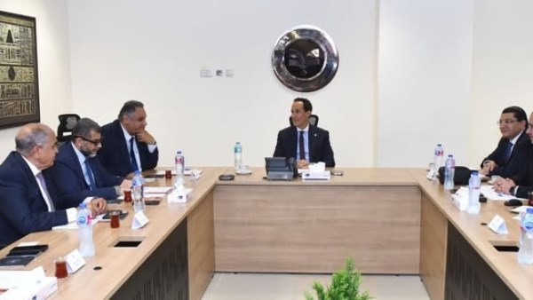 الدكتور محمد عوض