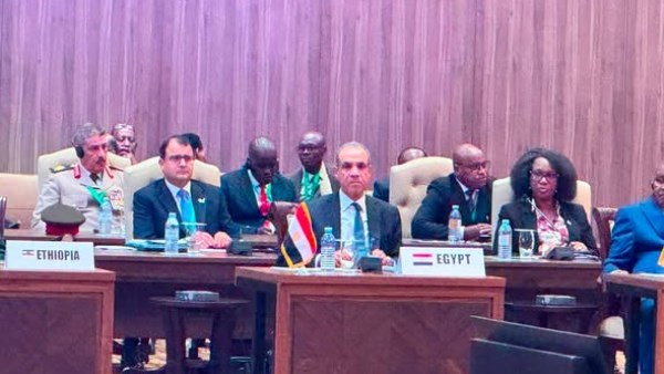 وزير الخارجية