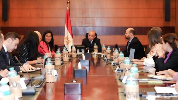 وزير الاستثمار 