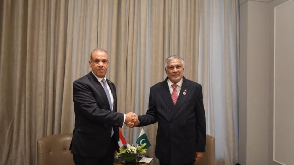 وزير الخارجية