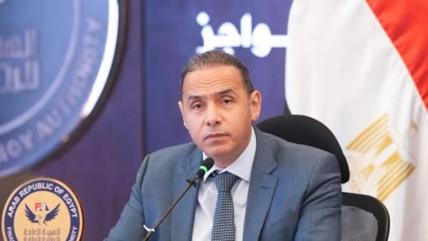  الدكتور إسلام عزام