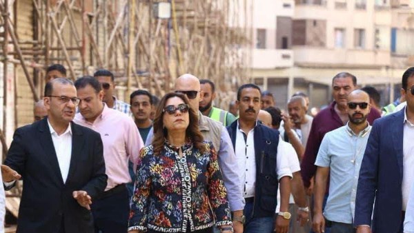 منال عوض