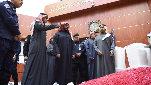 الكويت تحبط أكبر ضبطية مخدرات في تاريخها