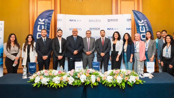 «Rock Developments» و«Electra by Raya» توقعان شراكة لتعزيز البنية التحتية لشحن السيارات الكهربائية في 13 مشروعًا