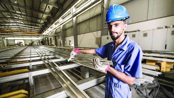 10.7 مليار ريال مستهدف إسهامات الصناعات التحويلية في سلطنة عُمان بحلول 2040