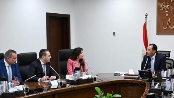 رئيس مجلس الوزراء