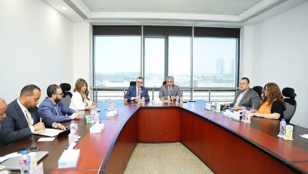 وزير السياحة