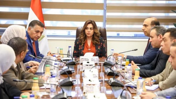 الدكتورة منال عوض