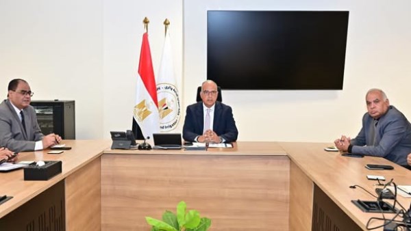 وزير الري