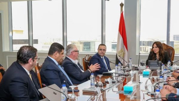 وزيرة الإسكان