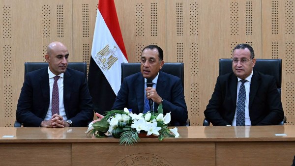 رئيس مجلس الوزراء