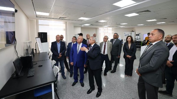 وزير النقل