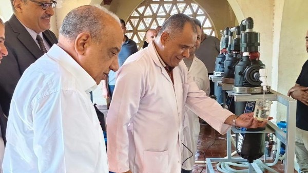 وزير الكهرباء