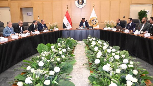 وزير الصناعة