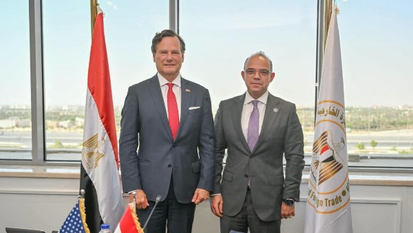 وزير الاستثمار