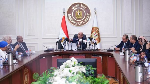 وزير العمل