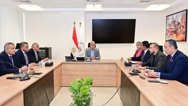 وزير الري