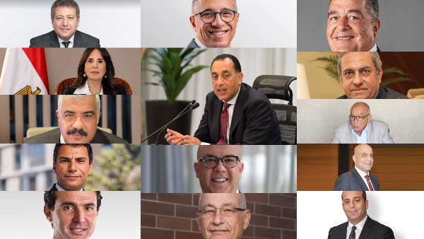  رئيس الوزراء مع المطورين 