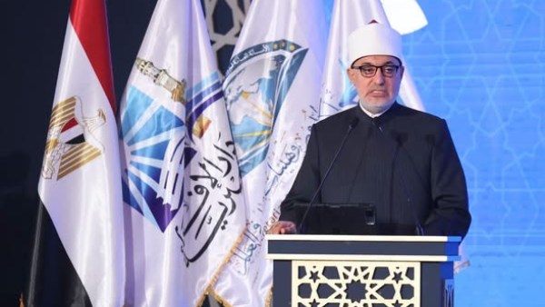  الدكتور نظير محمد عياد