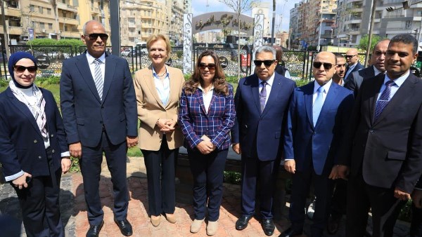 منال عوض، وزيرة التنمية المحلية والبيئة