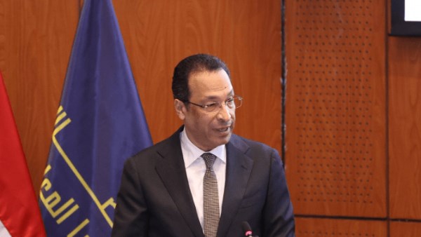  رأفت هندي وزير الاتصالات وتكنولوجيا المعلومات