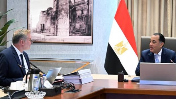 بدء إنتاج بئر «فيوم 4» قبل موعده بعامين بإضافة 80 مليون قدم مكعب من الغاز يوميًا
