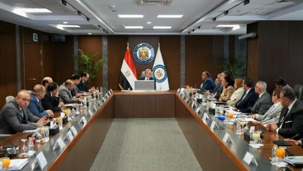 البترول: خطة لتطوير البنية الأساسية وتعزيز دور مصر كمركز إقليمي للطاقة