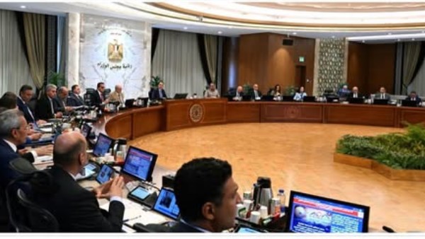 بينها زيادة الرقعة الخضراء.. أبرز رسائل رئيس الوزراء خلال اجتماع الحكومة برئاسته اليوم الأربعاء