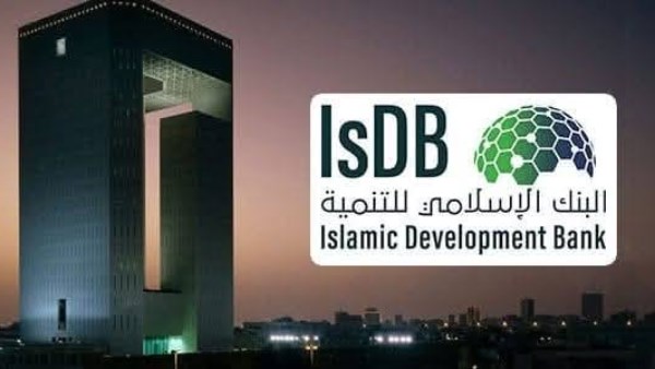 رئيس مجموعة البنك الإسلامي للتنمية يبحث في المغرب تعزيز الشراكة التنموية