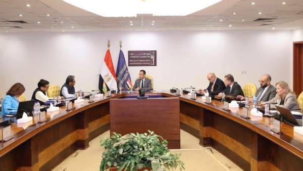 مصر والهند تبحثان تعزيز الاستثمارات في الاتصالات وتكنولوجيا المعلومات