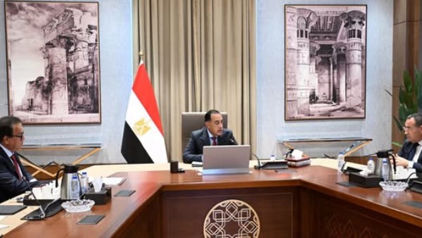 رئيس مجلس الوزراء